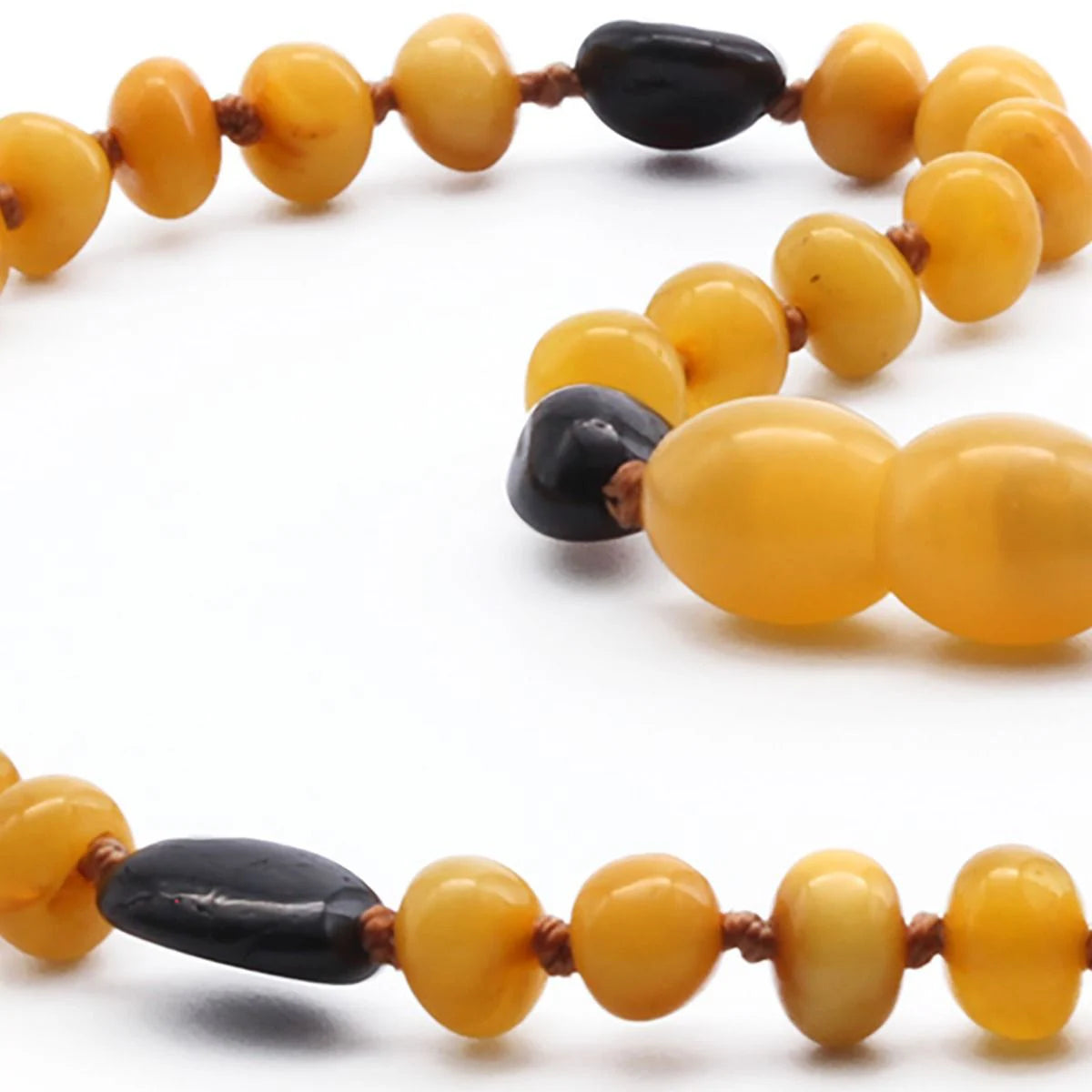 BALTIC AMBER TEETHING NECKLACE. LIMITED EDITION. LE369